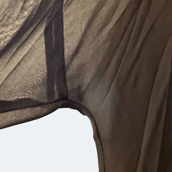 Torrid Chiffon Shirt Kimono (2/2X) - Picture 7 of 13